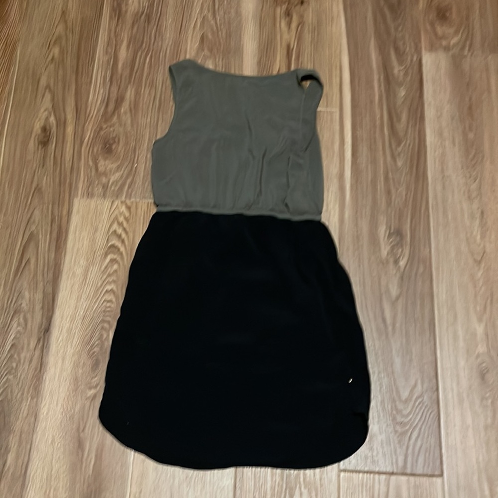 Anthropologie dress. Size S - Picture 5 of 6